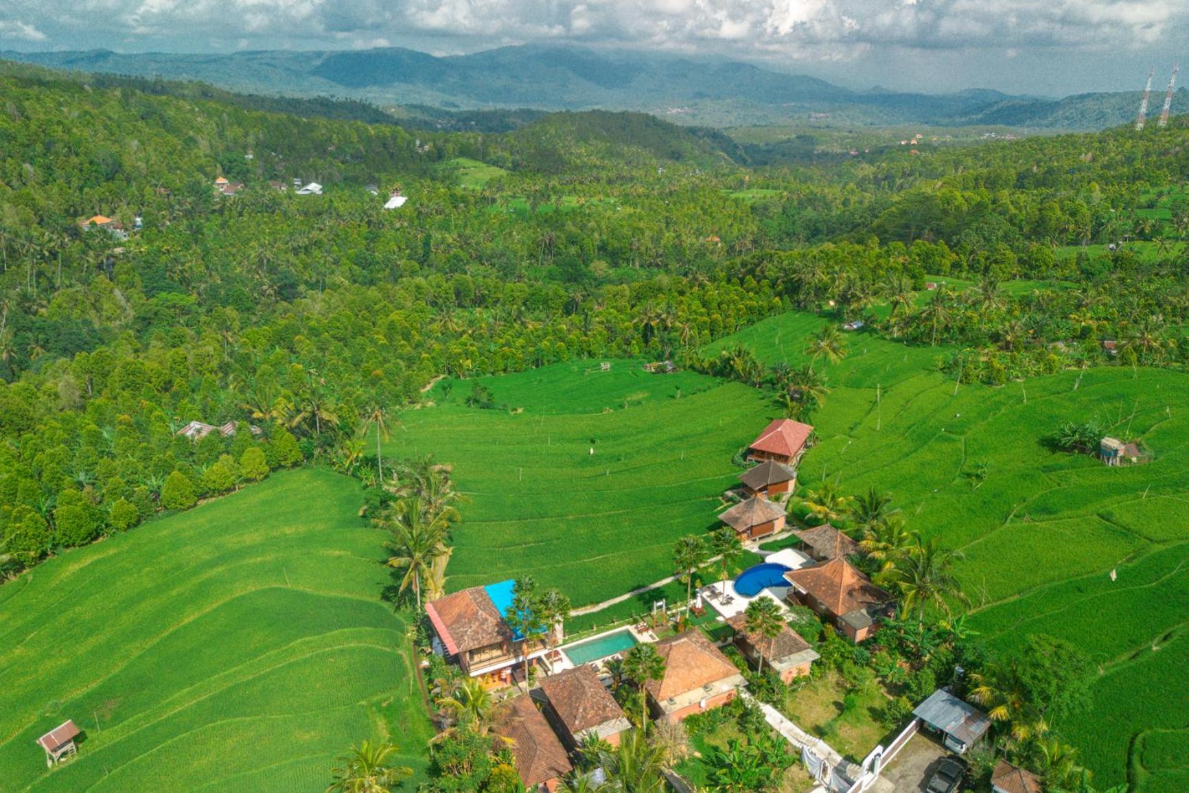 Villa Sande Munduk Exterior foto
